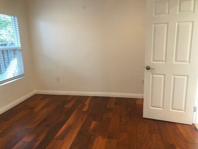 Bedroom - 676 Broadway St