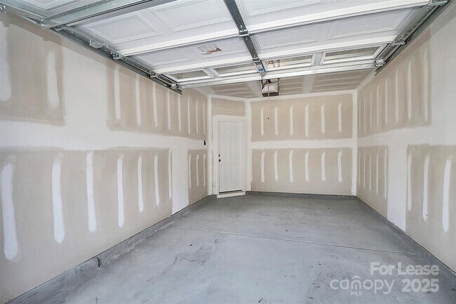 Building Photo - 10436 Glenmere Crk Cir