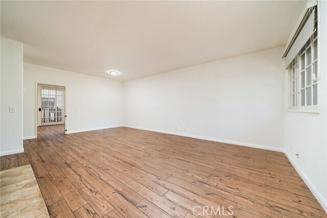 Building Photo - 443 E Bougainvillea Ln