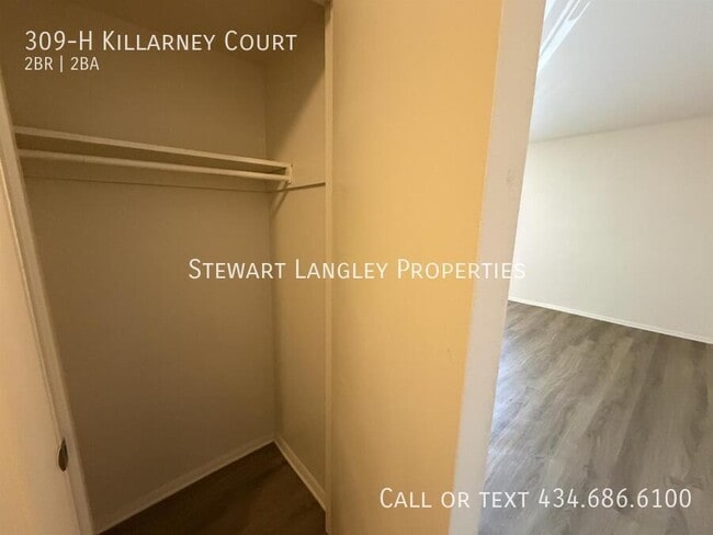 Building Photo - 309-H Killarney Court-