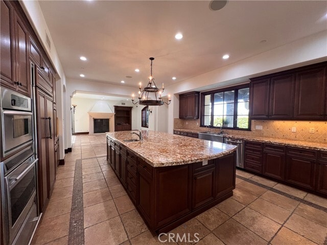 Building Photo - 21 Jewel Flower