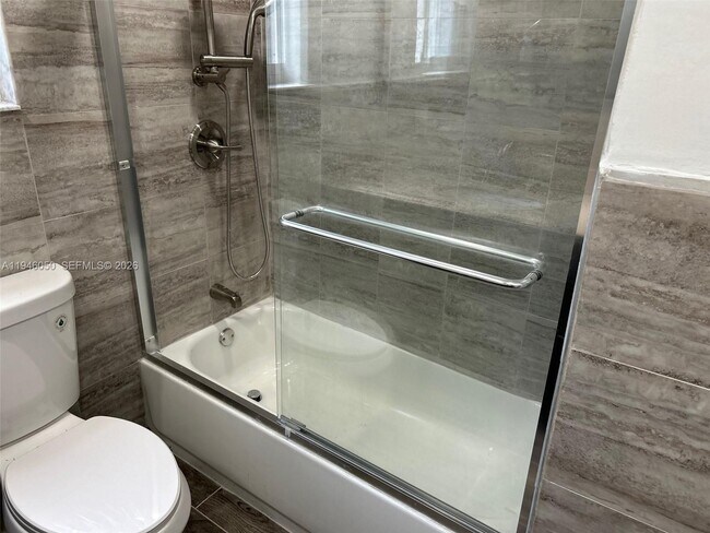 Building Photo - 261 NW 49th St