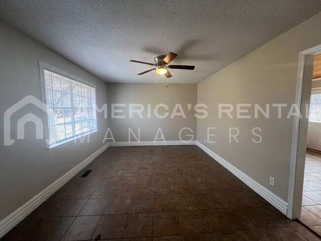 Building Photo - Home for rent in Pinson! View with 48 Hours Notice!