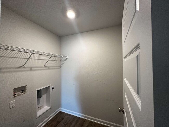 Building Photo - 24525 Alamitos Trace Dr