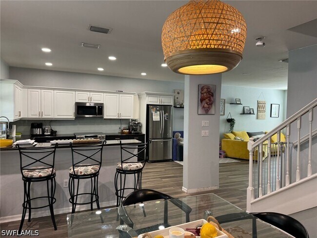 Building Photo - 15582 Summit Pl Cir