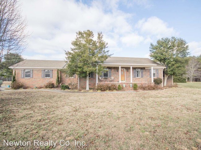 Primary Photo - 25655 Watson Ln