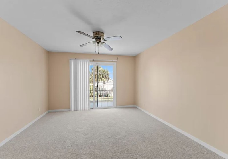 Building Photo - 554 Majorca Ct