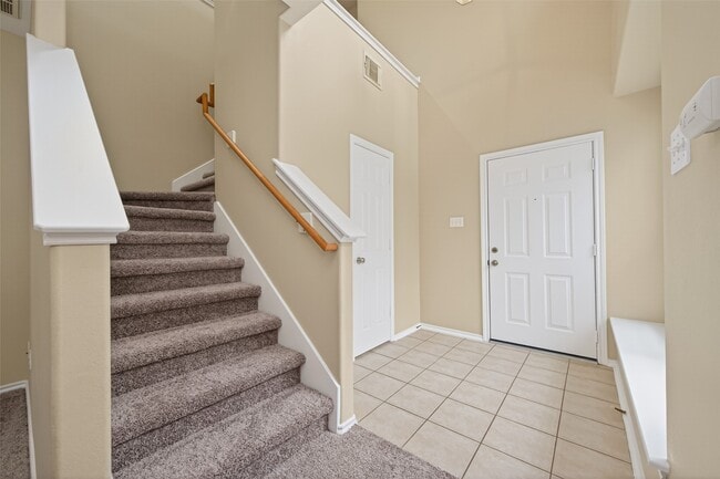 Building Photo - 169 Musewood Ct