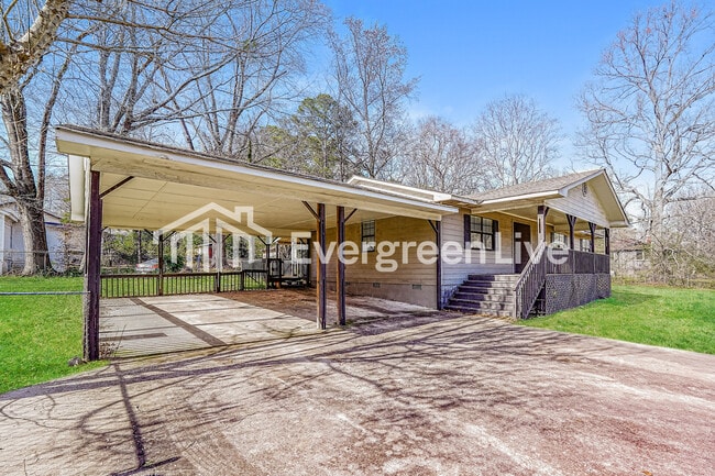 Building Photo - 990 Stowe St