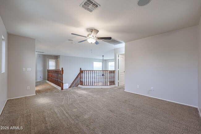 Building Photo - 16205 W Gibson Ln
