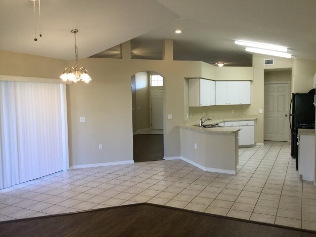 Building Photo - 29643 Morwen Pl