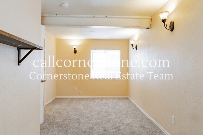 Building Photo - 7511 Barn Owl Dr
