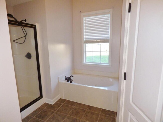 Building Photo - 249 Vaiden Ridge Cove