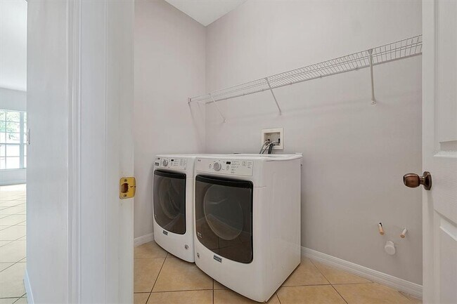Building Photo - 9046 Edenshire Cir