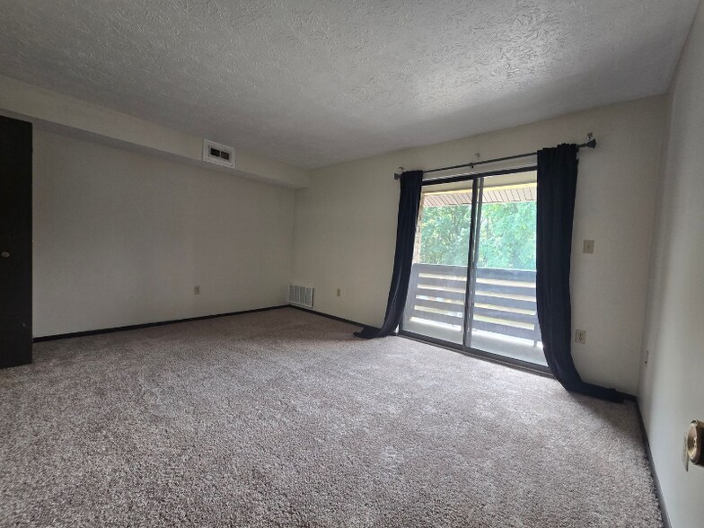 Building Photo - 1300 Virginia Ave