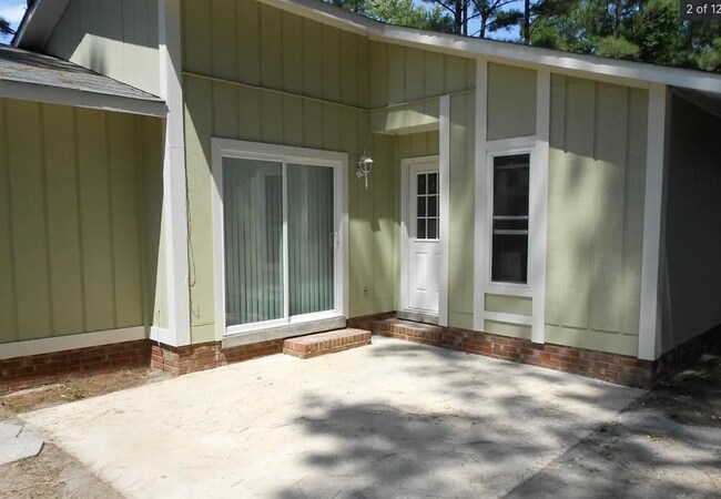 Building Photo - NEW LISTING!!!!!