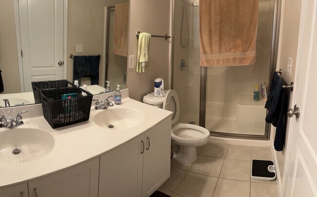 Building Photo - 1106 Dean Hall Ln