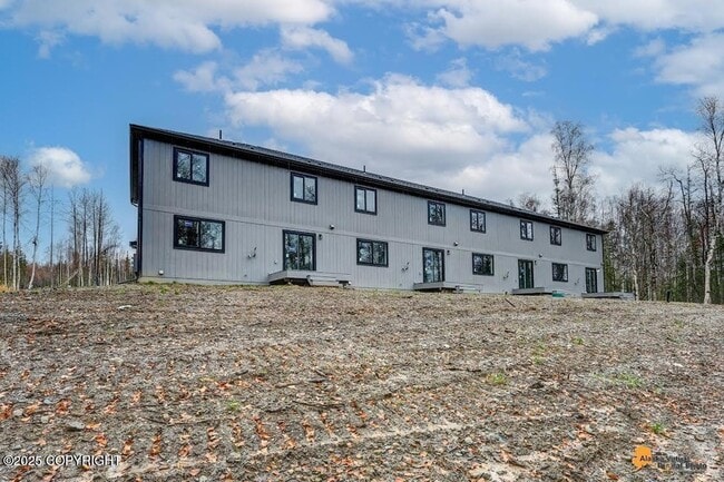 Building Photo - 623 AK-3