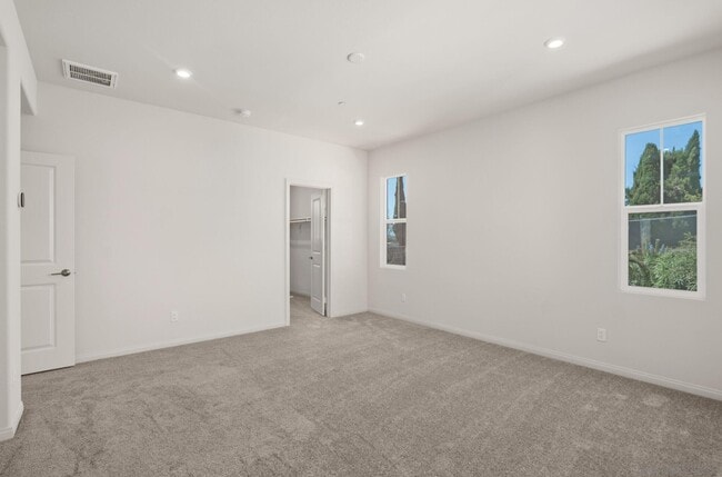 Building Photo - 1523 Wingwood Ln