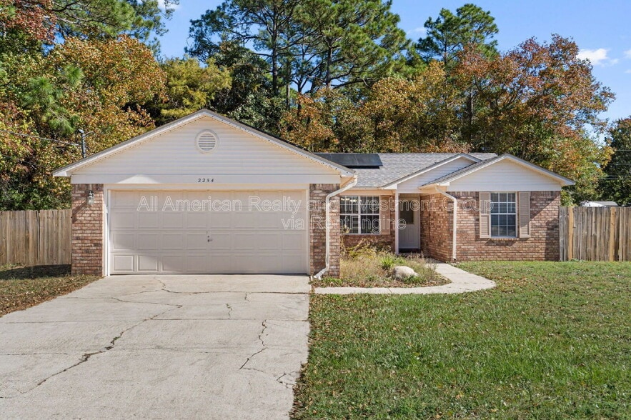 Primary Photo - 2254 Calle De Cantabria