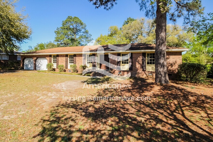 Building Photo - 125 Elberta Dr