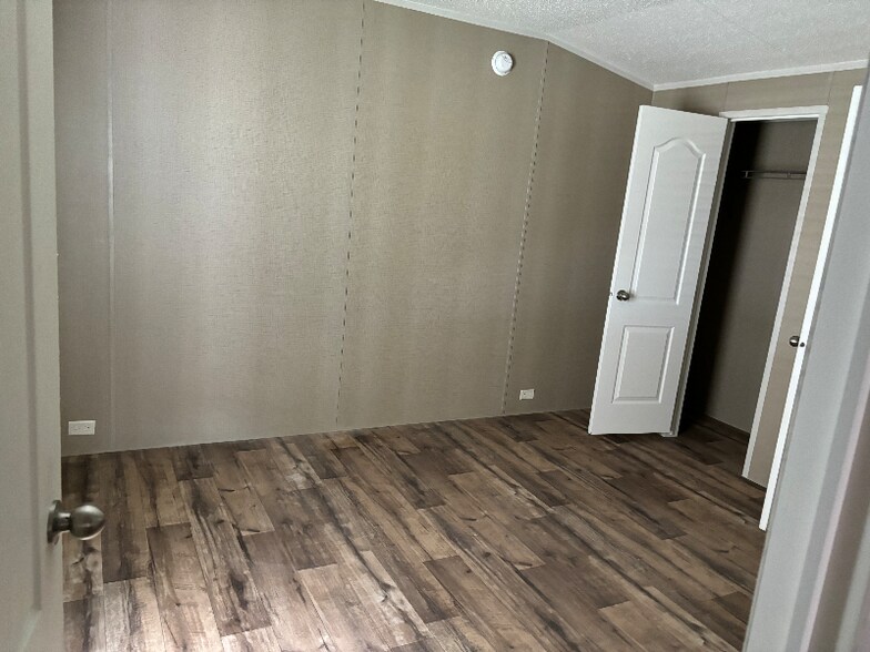 Building Photo - 2596 LA-3059