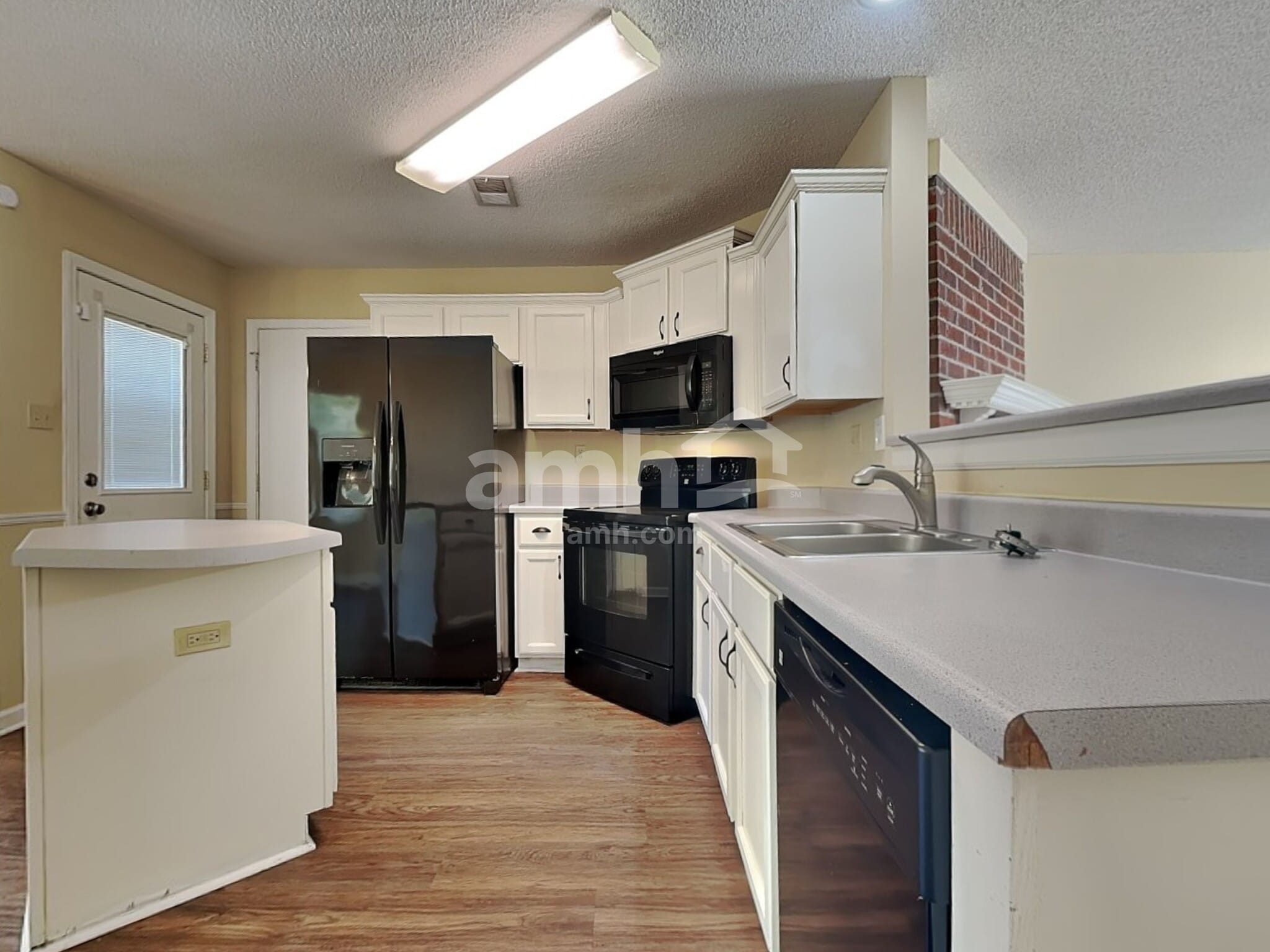 Building Photo - 5802 Eagleston Dr
