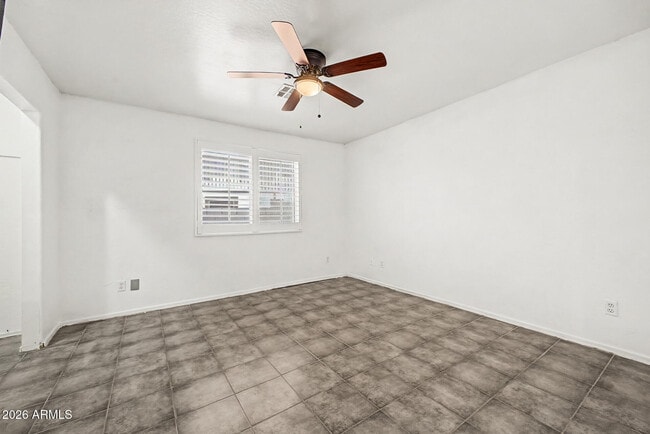 Building Photo - 6116 S Borego Rd