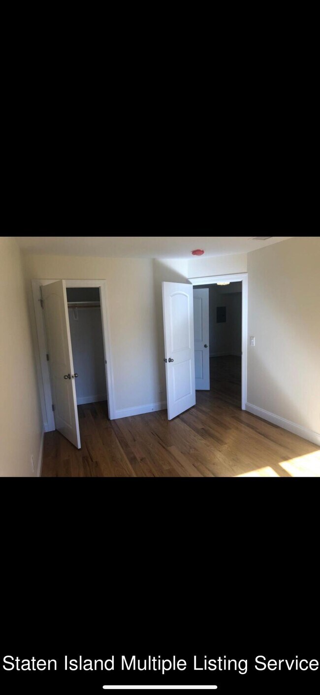 Building Photo - 309 Bryson Ave