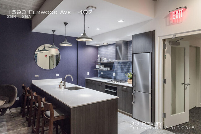 Building Photo - Centrum Evanston - Luxury 2 Bedroom 2 Bath