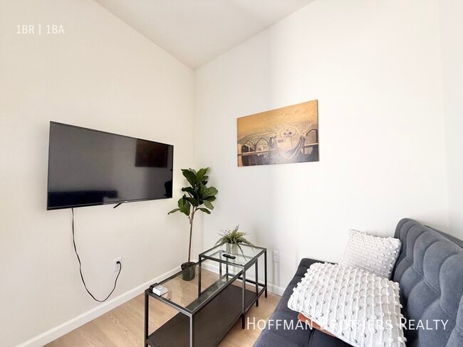 Building Photo - 1467 Fairbanks Pl