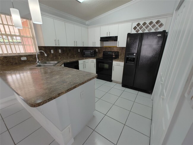 Building Photo - 1137 NW 128th Pl