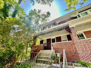 Building Photo - Charming Pittsburgh Retreat: 3-Bed Home with Hardwood Floors, Basement, and Private Porches