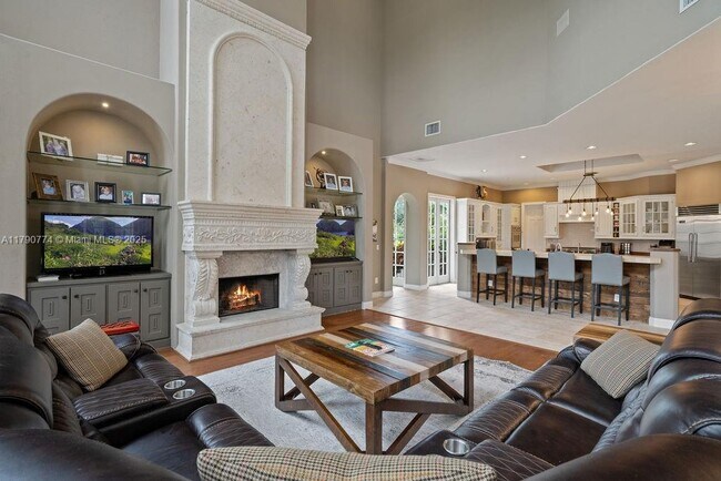 Building Photo - 2357 Alaqua Dr