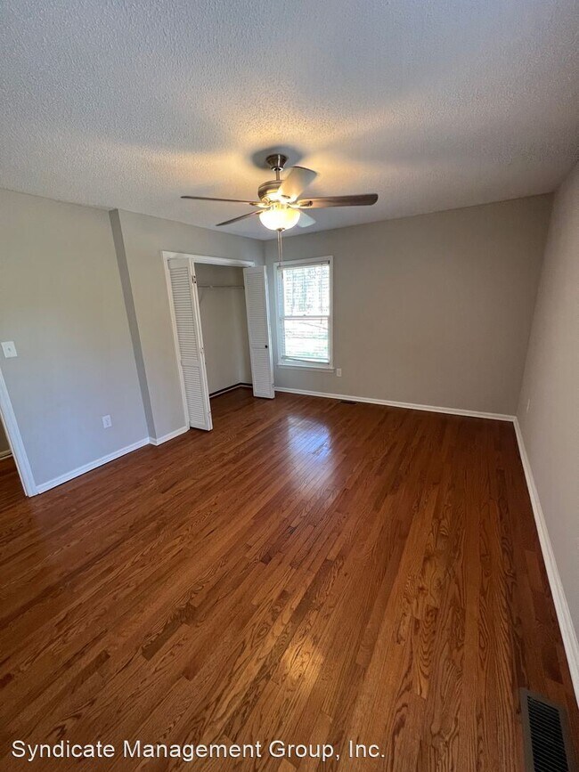 Building Photo - 3 br, 2.5 bath House - 1401 Trinity Church Rd