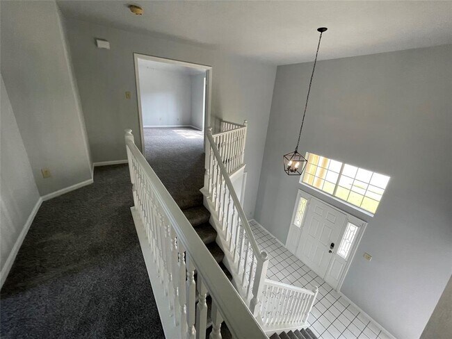 Building Photo - 14803 Silver Knight Ct