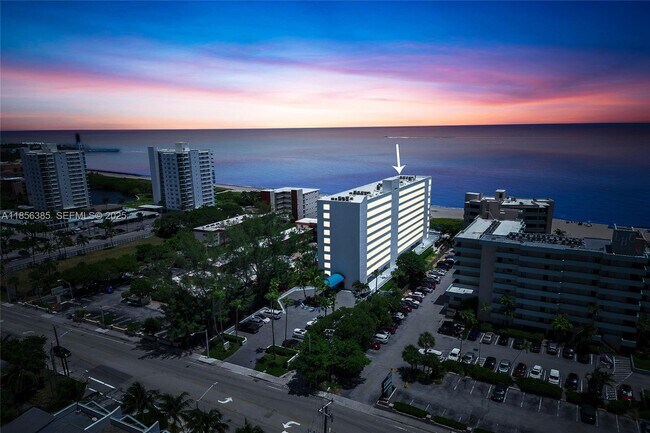 Building Photo - 1500 N Ocean Blvd