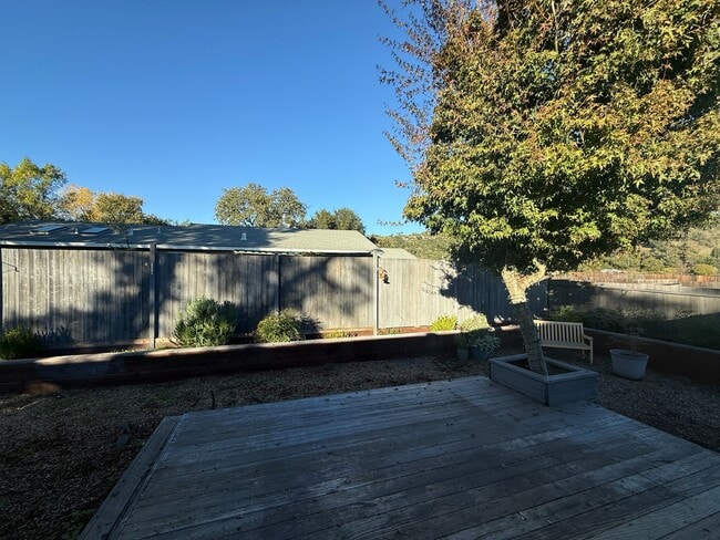 Building Photo - 770 Verano Ave