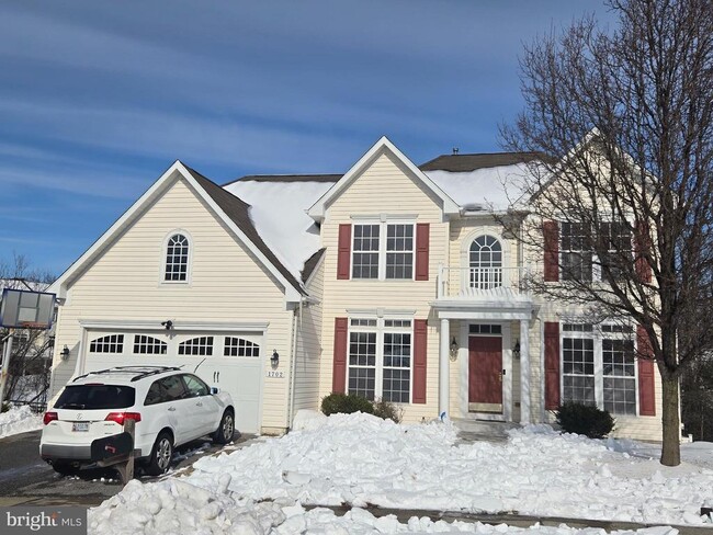 Building Photo - 1702 Allerford Dr