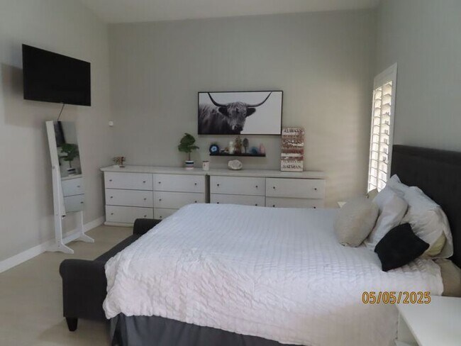 Building Photo - 2 Bedroom 2 Bath in Coyote Lakes