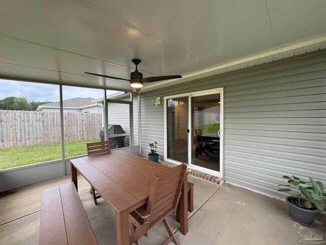 Building Photo - 4336 Jitterbug St