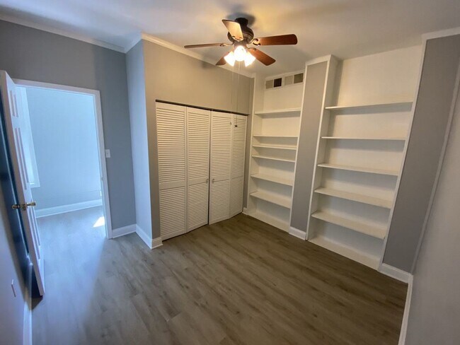 Building Photo - 6 Bed/2.5 Bath Mins. From UC $650/pp ($3,900/mo)!