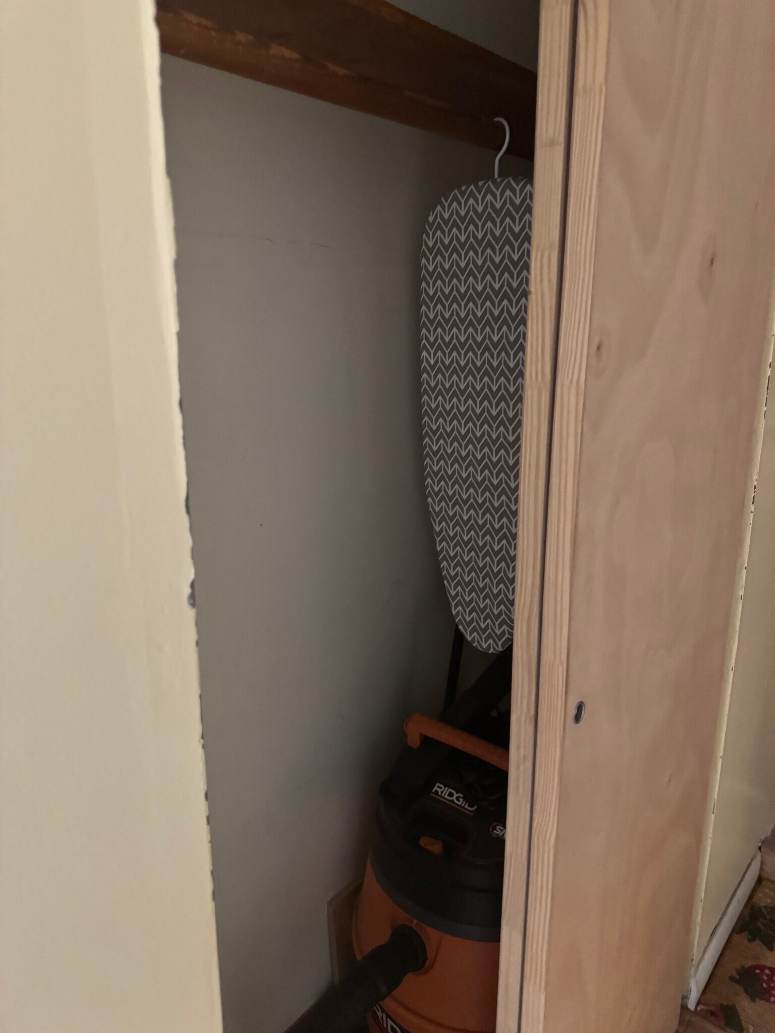 Large Closet - 11856 222nd St