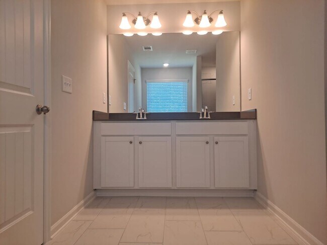 Building Photo - 2787 Malton Wy