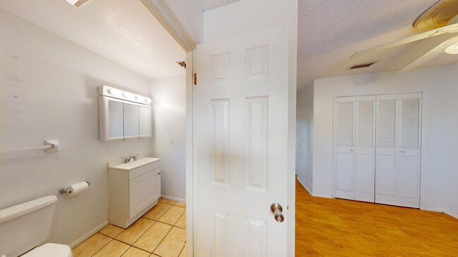 Building Photo - 1 BR/1 BA Condo In Winter Park - Available...