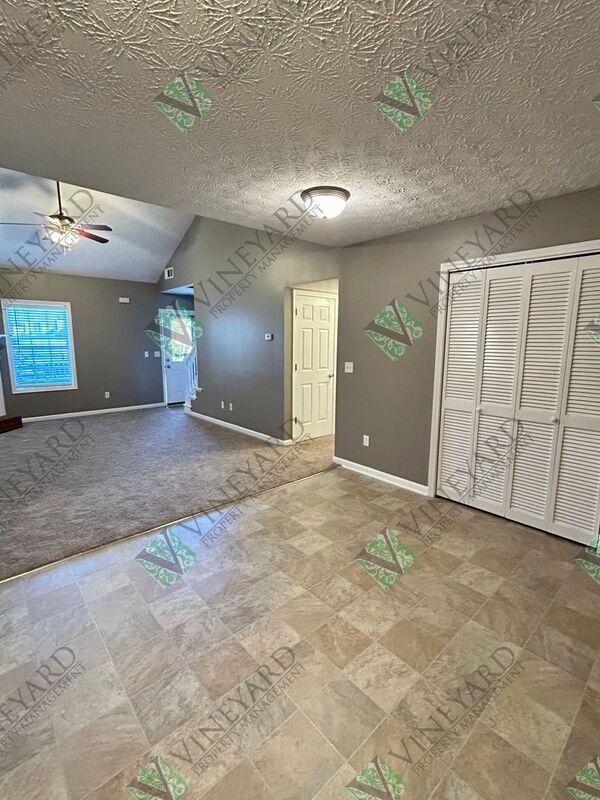 Building Photo - 101 Twin Pines Ct