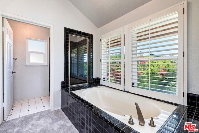 Building Photo - 7557 W 82nd St