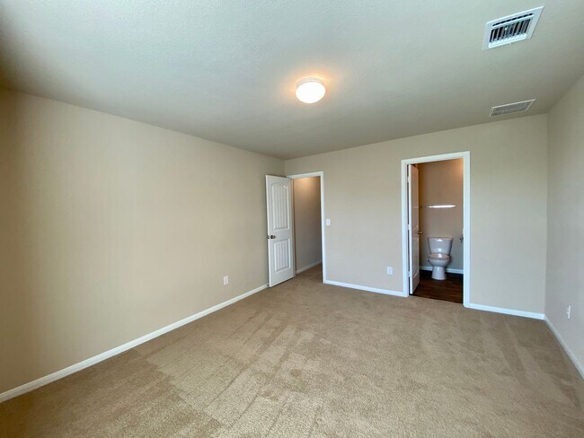 Building Photo - 3012 Tilmon Ln.