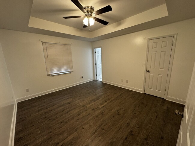 Building Photo - Home for Rent