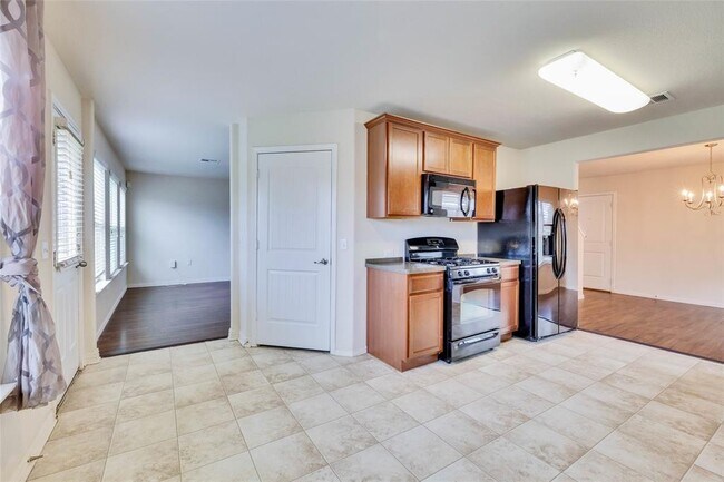 Building Photo - 4220 Creede Dr